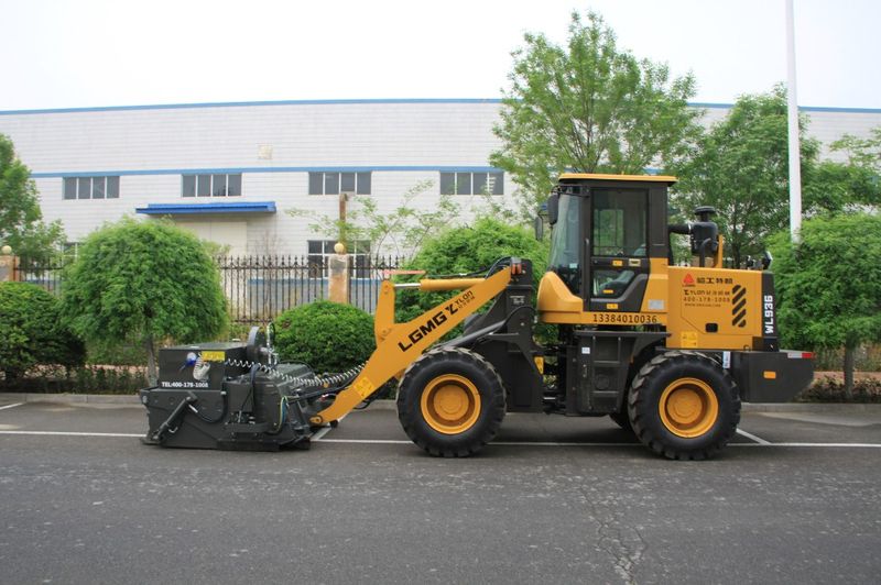 ag真人国际机械HQS1817C型环保清扫机产品先容