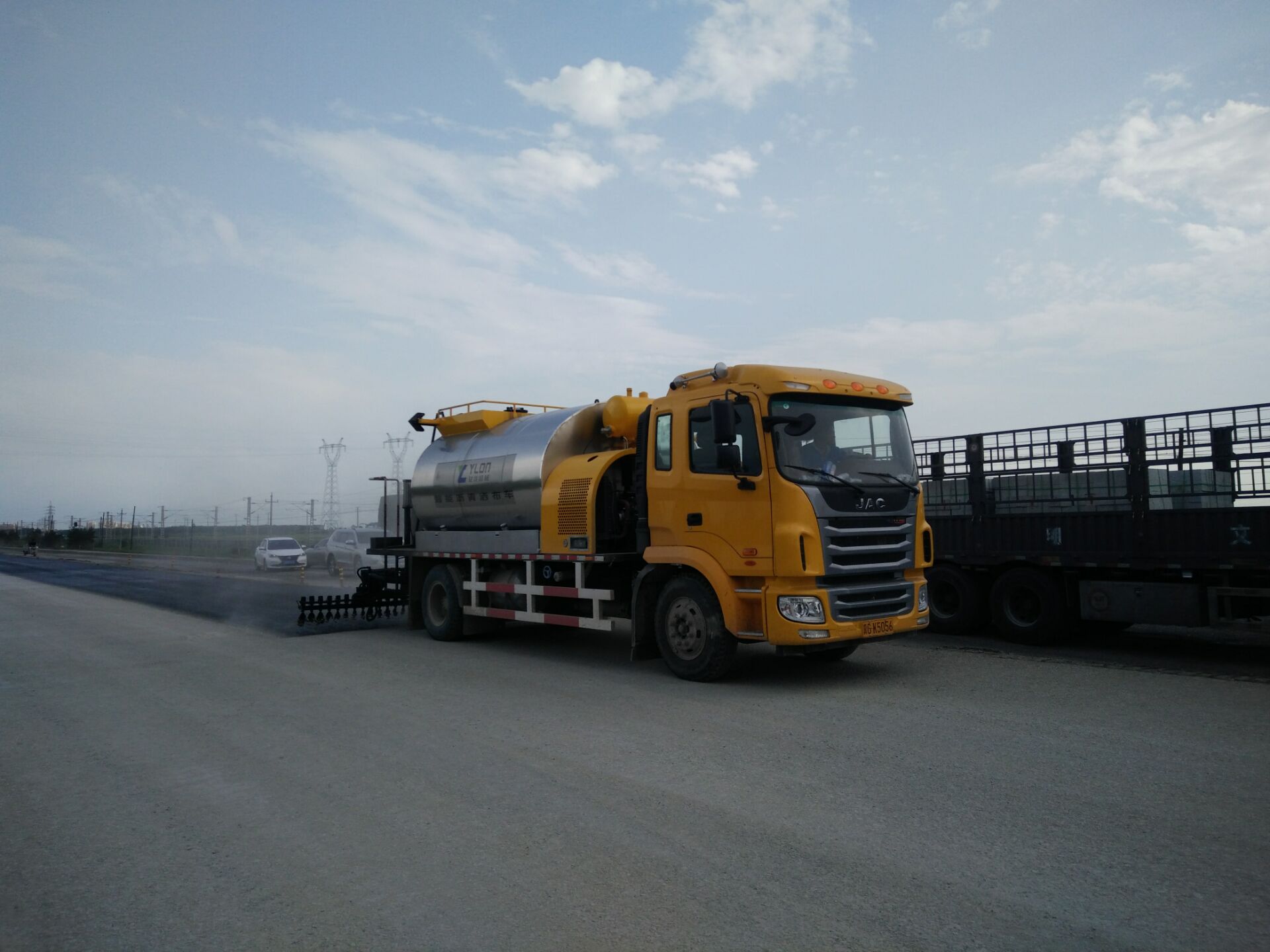 沥青洒布车型号0845，，，，，，，松科高速白城施工