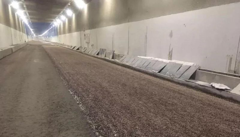 ag真人国际同步封层车